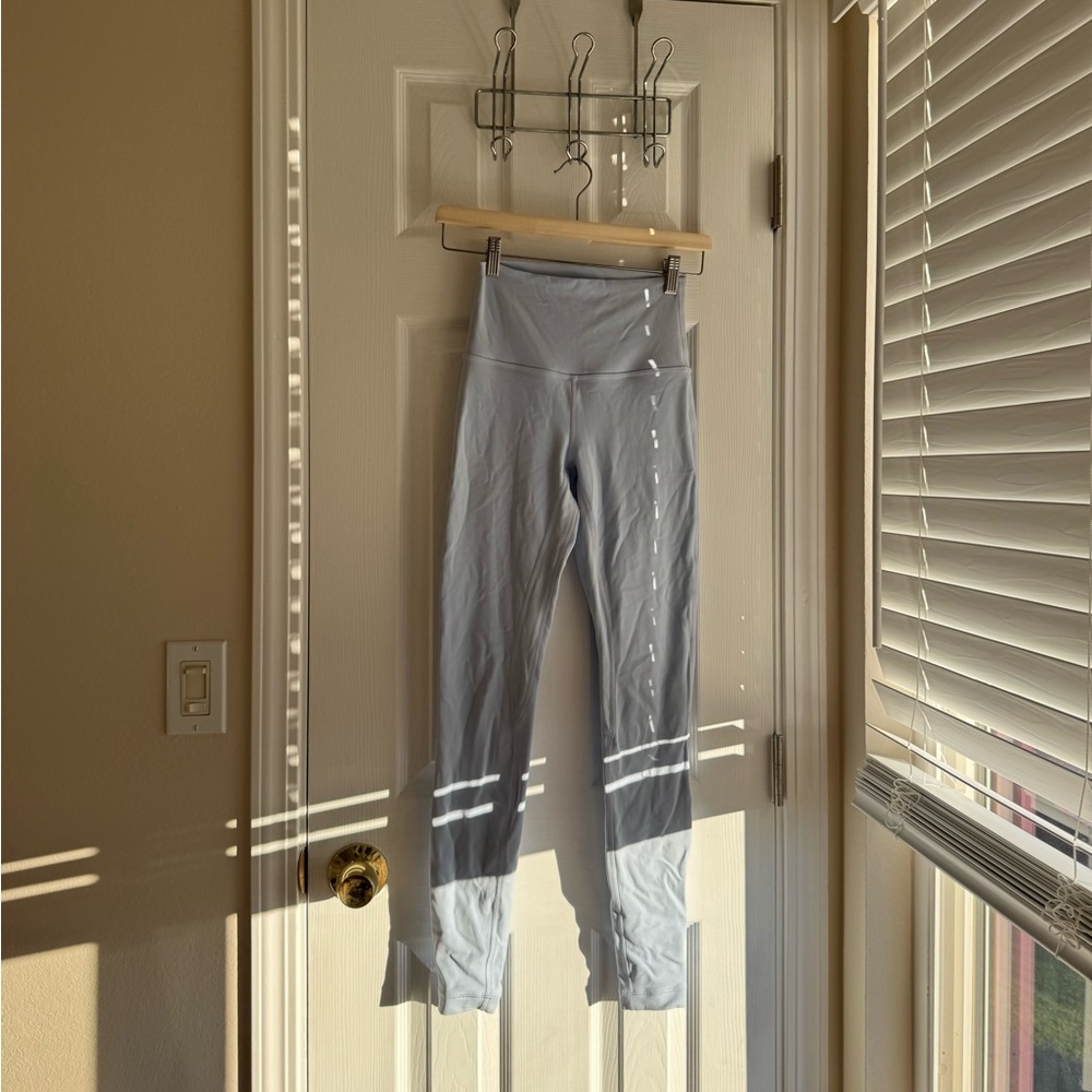 lululemon icy blue align leggings